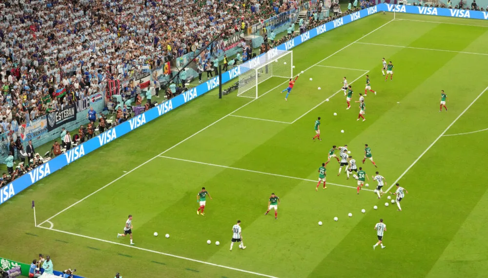 Đội chơi phạt góc thường xuyên là những đội tấn công mạnh